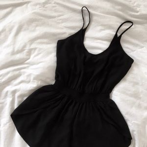 Aritzia TNA Soledad Black Romper